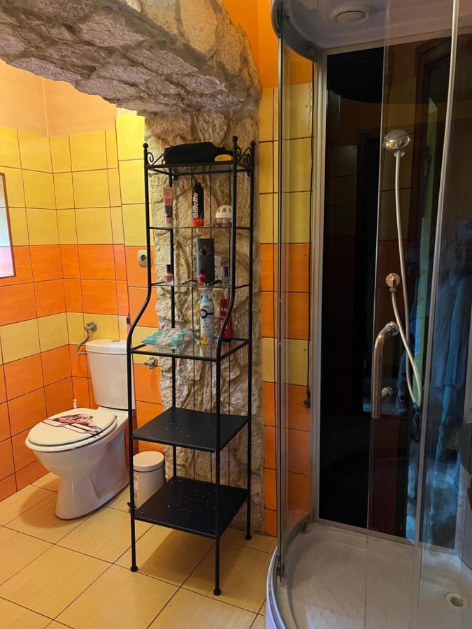 Bianka Hostel & Car Rent Budapest Bagian luar foto